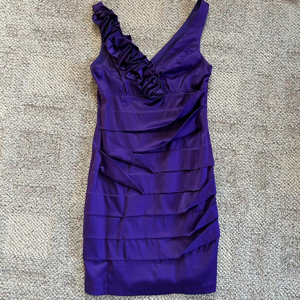Stretch Satin Mini Purple Flower Detail Junior Size 7 Dress